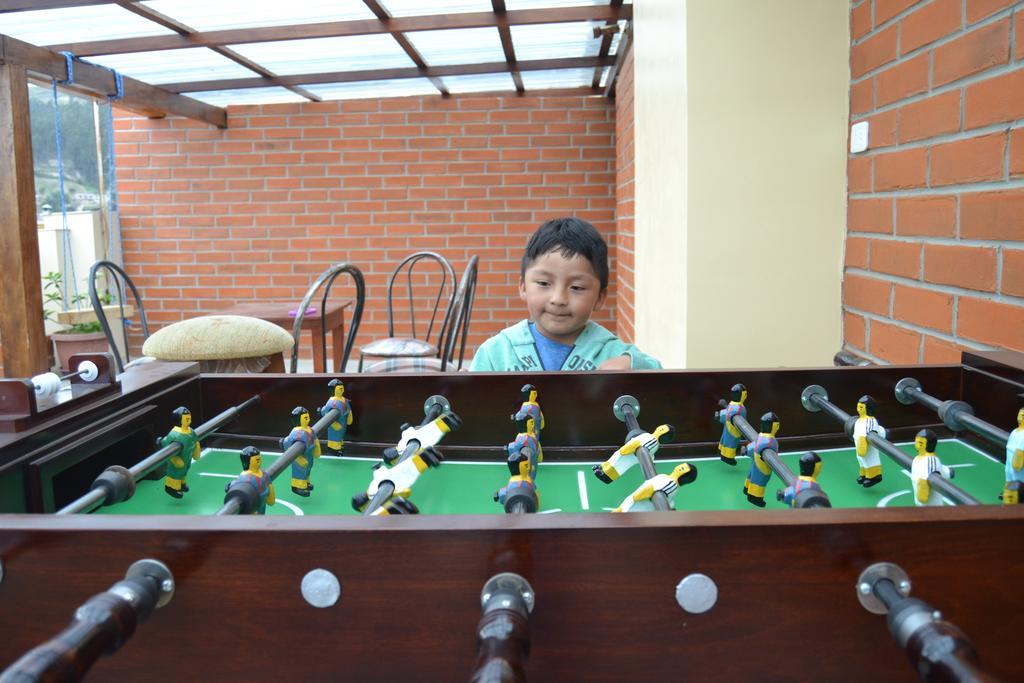 Mashy'S Hostal Otavalo Esterno foto