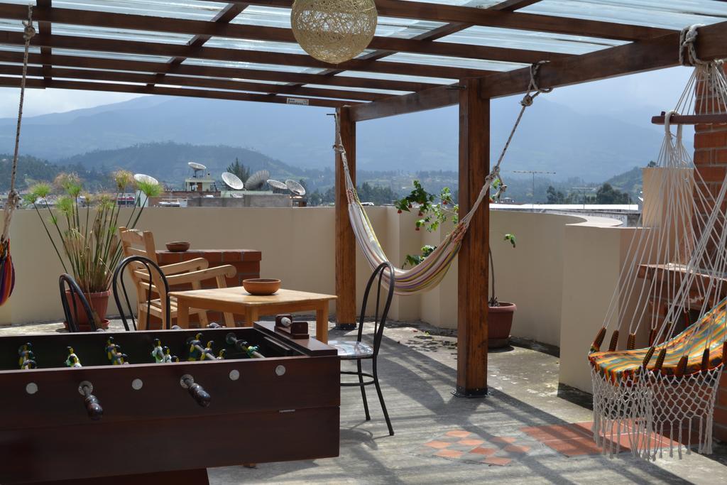 Mashy'S Hostal Otavalo Esterno foto