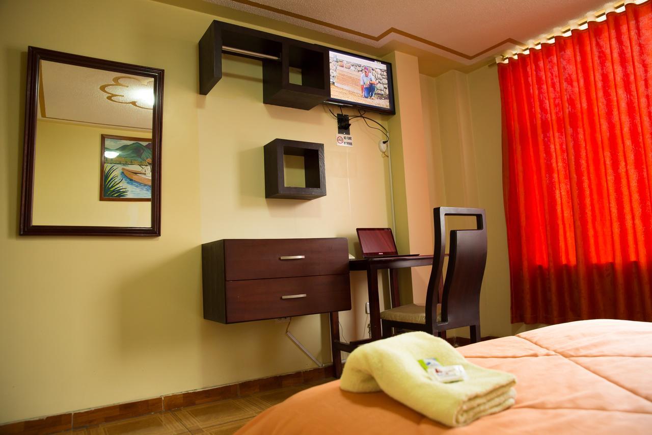 Mashy'S Hostal Otavalo Esterno foto