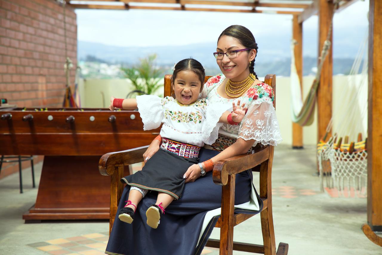 Mashy'S Hostal Otavalo Esterno foto