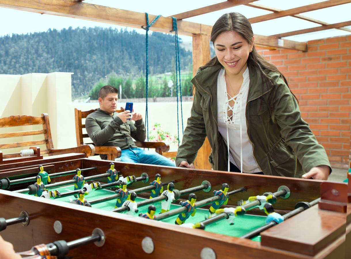 Mashy'S Hostal Otavalo Esterno foto